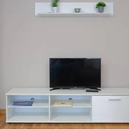 Apto A La Entrada De Oviedo