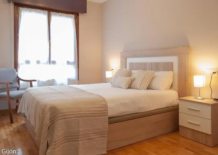 Apartment Avg Fernando Vela 11 *